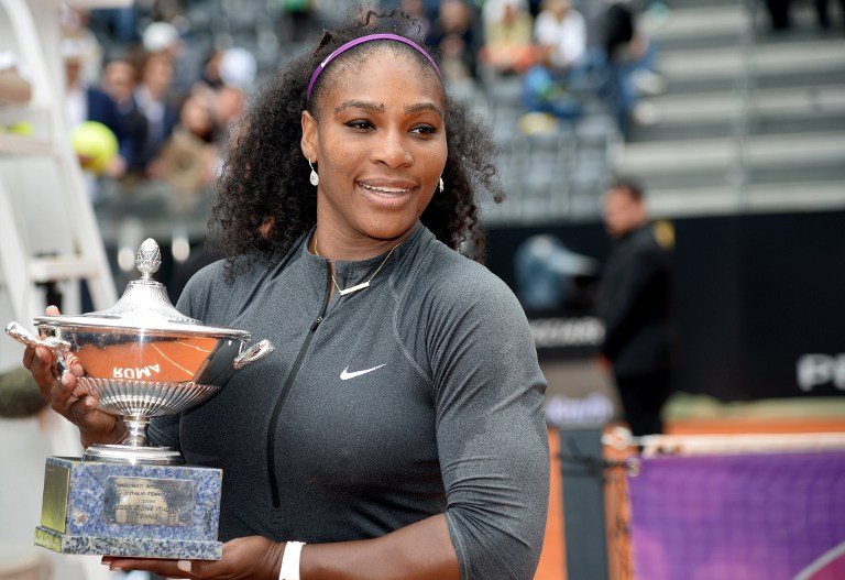 Ave Andy, Ave Serena!