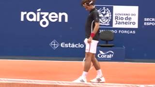 Novac Djokovic Imitates Gustavo Kuerten