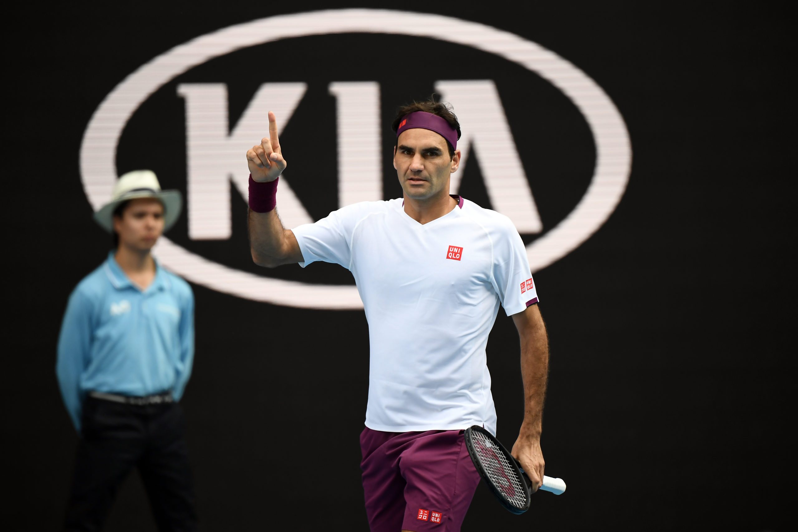 Mimo roku bez gry Federer utrzyma się w czołowej dziesiątce