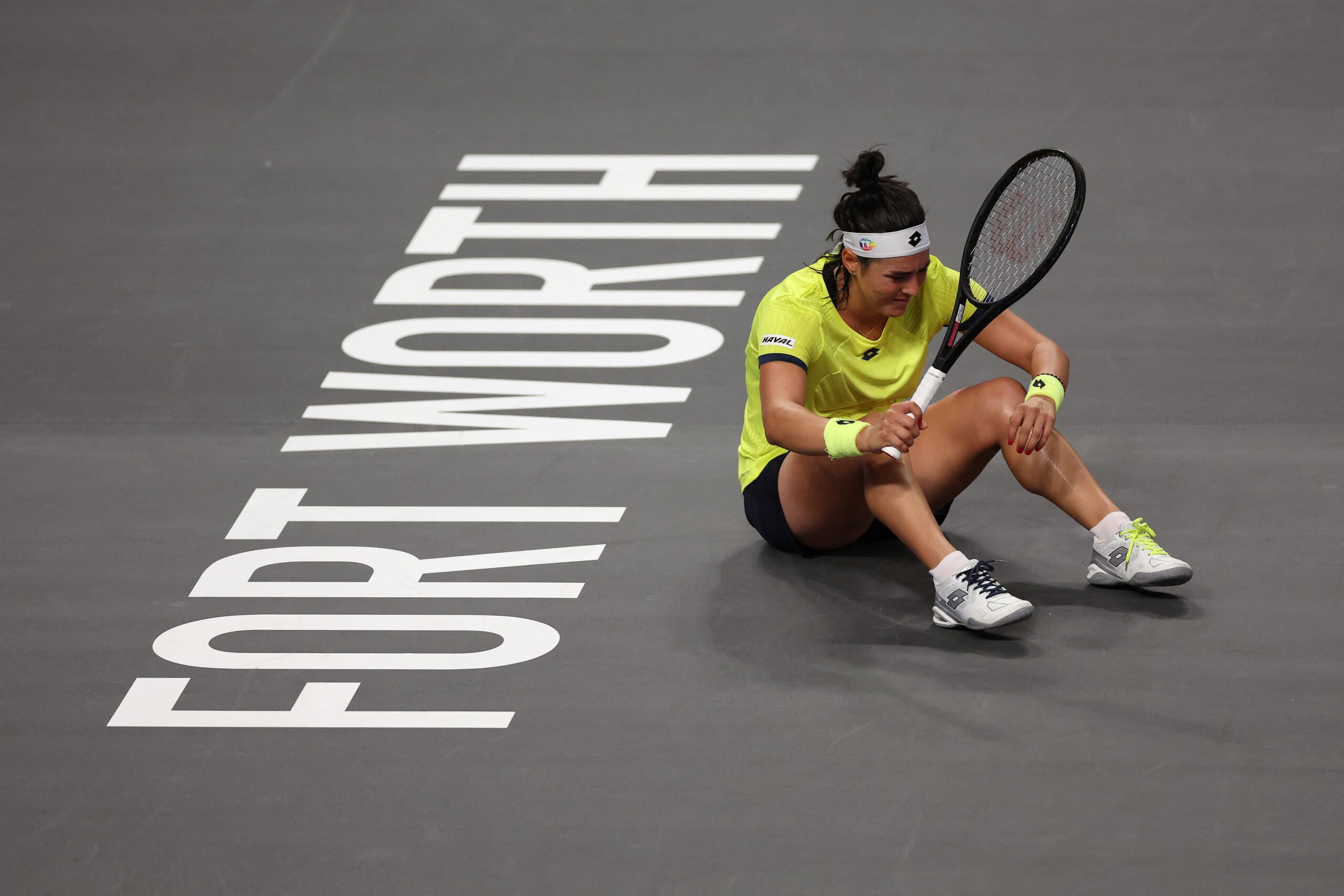 WTA Finals. Jabeur wypusciła zwycięstwo z rąk