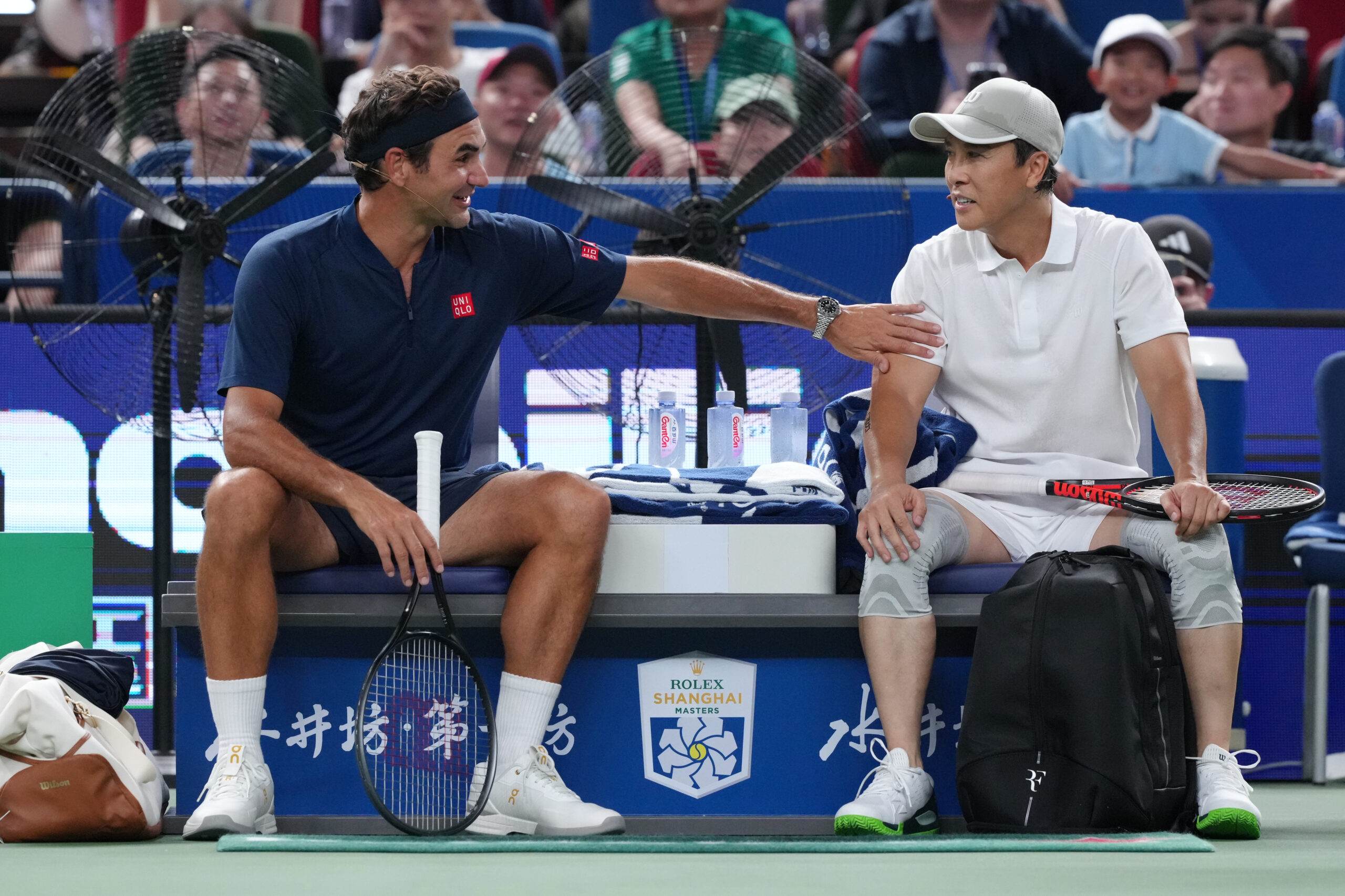 Szanghaj. Roger Federer powrócił w meczu pokazowym