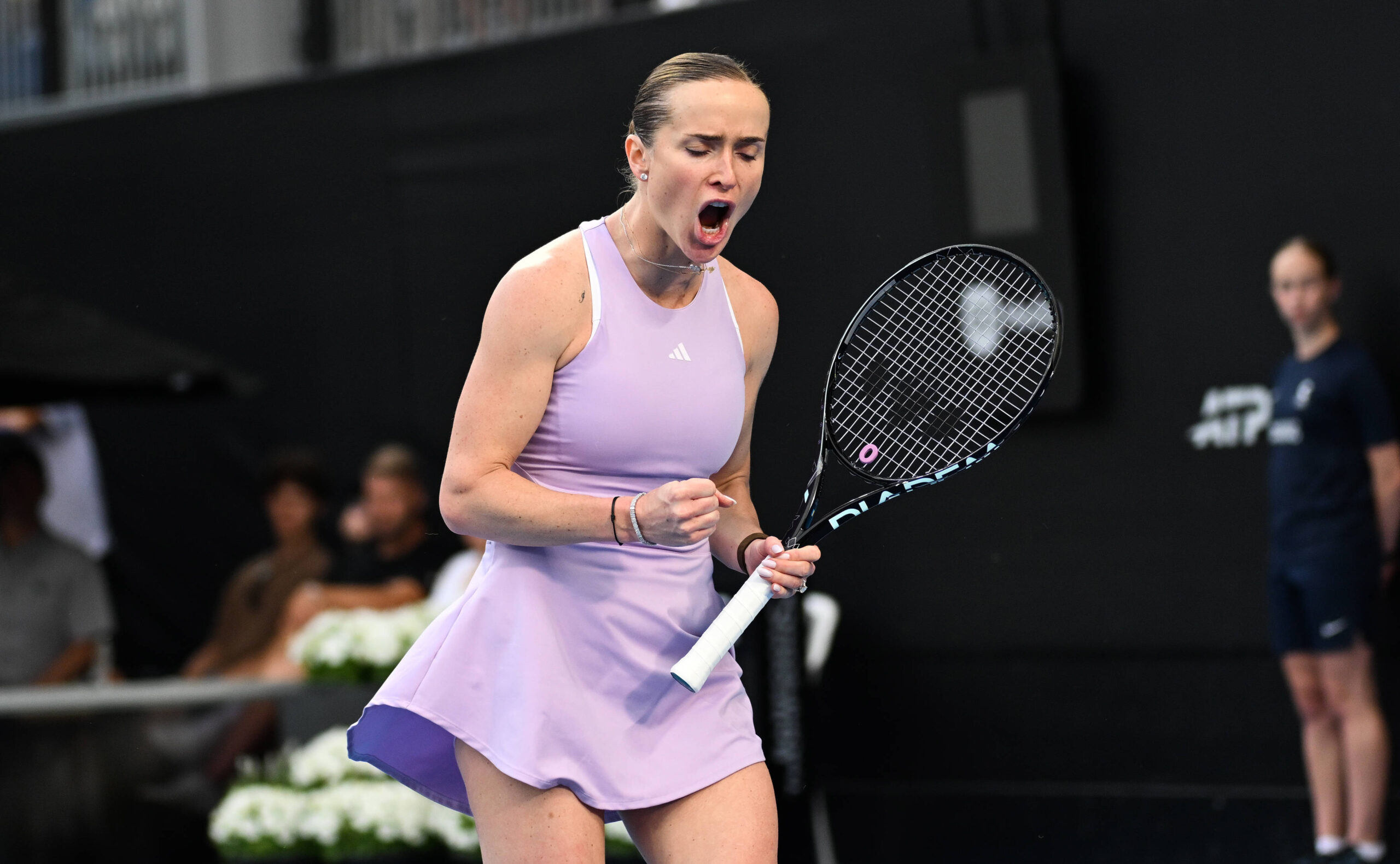 Auckland. Obroniła piłkę meczową i stawi czoła Elinie Switolinie