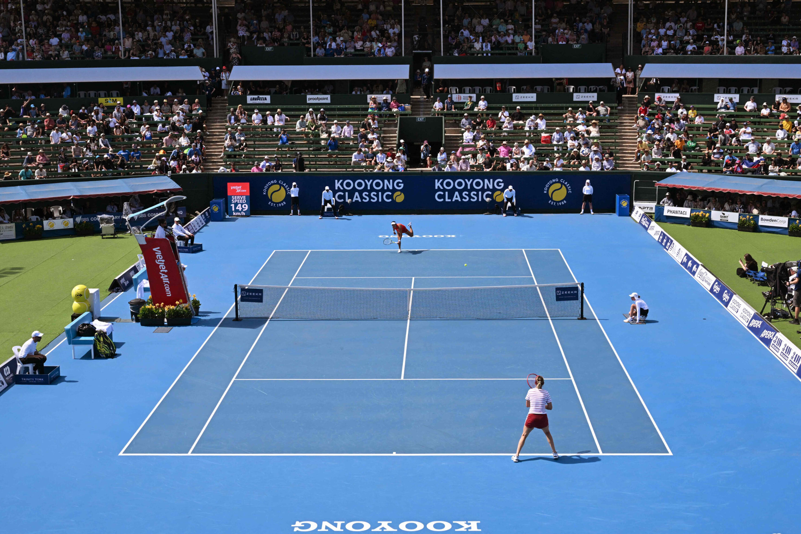 Kooyong Classic. Zwycięstwa gospodarzy, kontuzja Zvereva