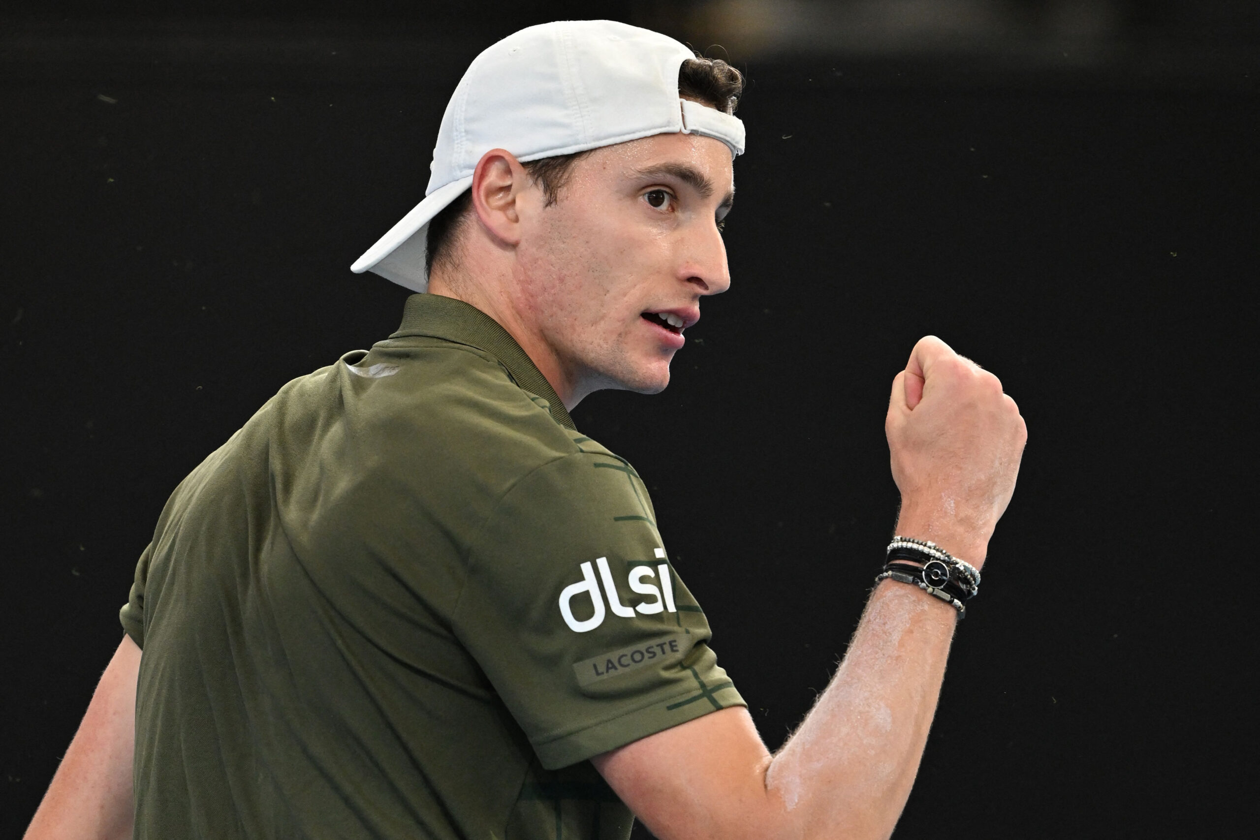 Adelajda. Machacz i Humbert zagrają w finale po trzysetowych meczach półfinałowych