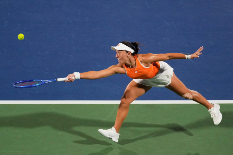 <br />
<b>Warning</b>:  Undefined variable $titleShort in <b>/home/platne/serwer23505/public_html/2019/wp-content/themes/tk/template-parts/home/top.php</b> on line <b>80</b><br />
