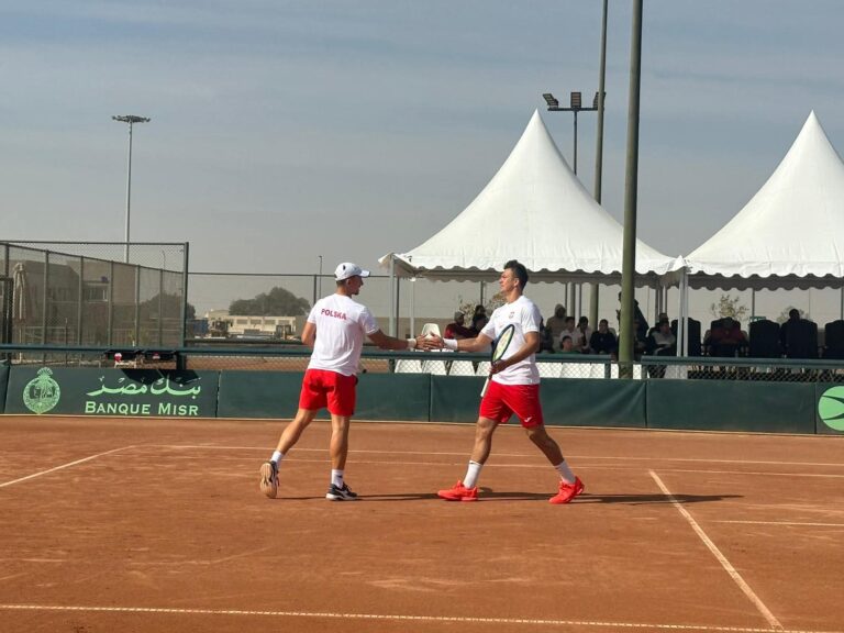 <br />
<b>Warning</b>:  Undefined variable $titleShort in <b>/home/platne/serwer23505/public_html/2019/wp-content/themes/tk/template-parts/home/top.php</b> on line <b>34</b><br />
