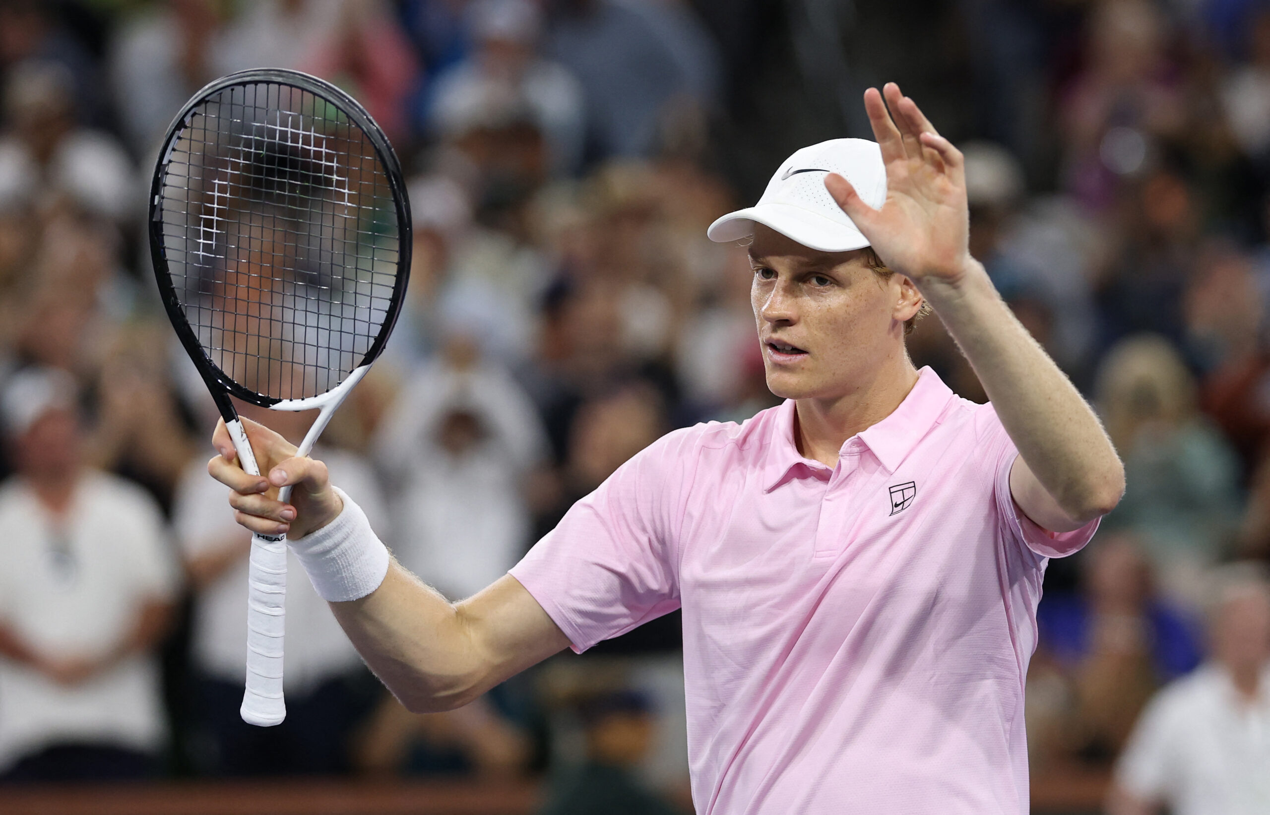 Indian Wells. Twardy pojedynek Sinnera i Fonseki, awans Tiena