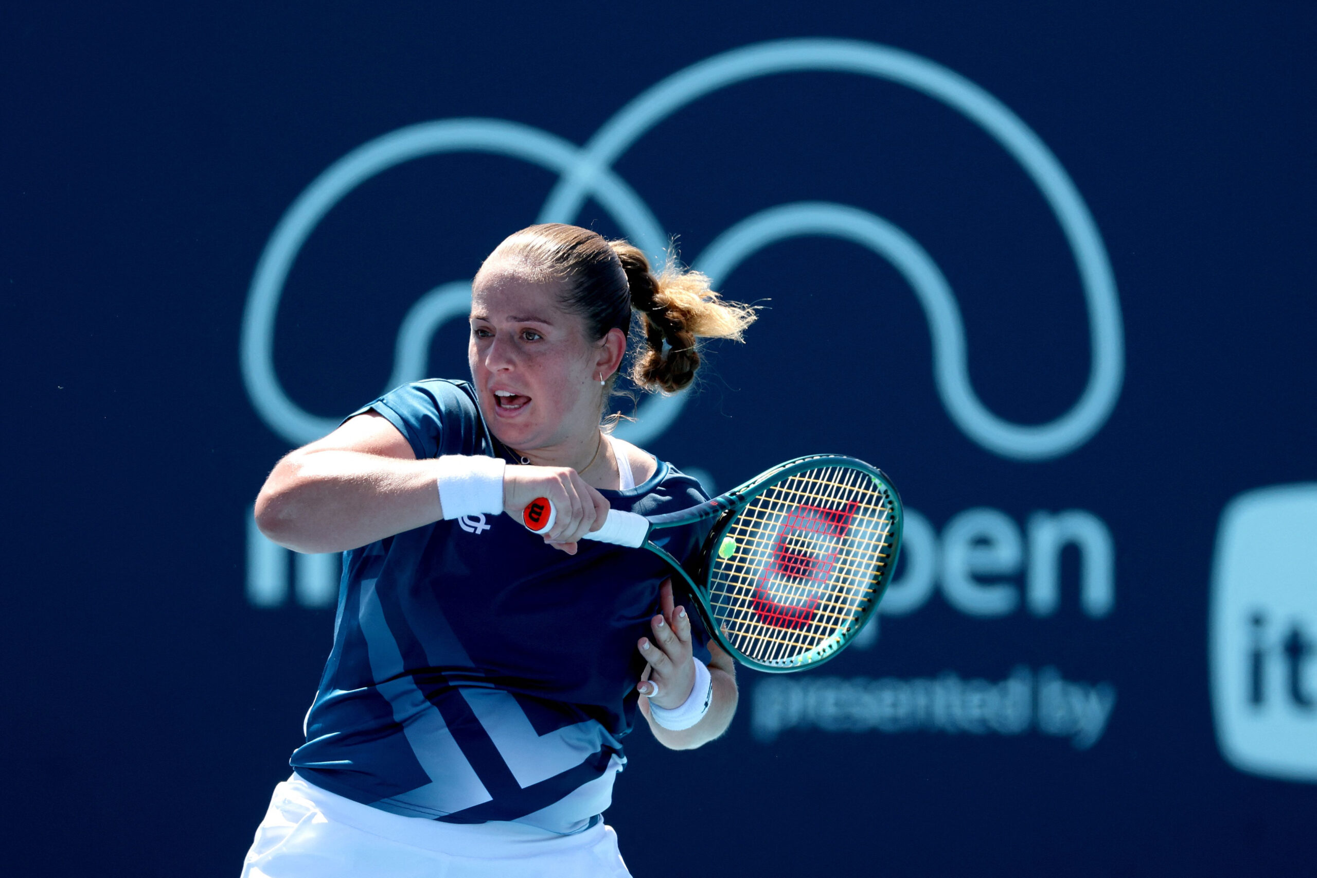 Miami. Jasmine Paolini zatrzymana przez Ostapenko, Gibson coraz bliżej powtórzenia wyniku z Kalifornii