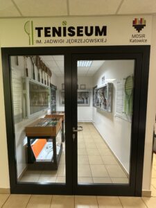 <br />
<b>Warning</b>:  Undefined variable $titleShort in <b>/home/platne/serwer23505/public_html/2019/wp-content/themes/tk/template-parts/home/articles.php</b> on line <b>69</b><br />
