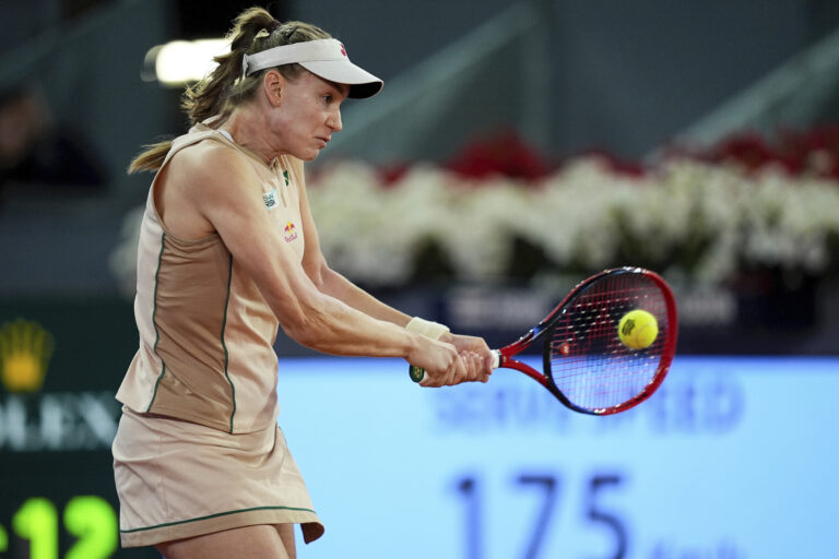 Kłopoty Jeleny Rybakiny