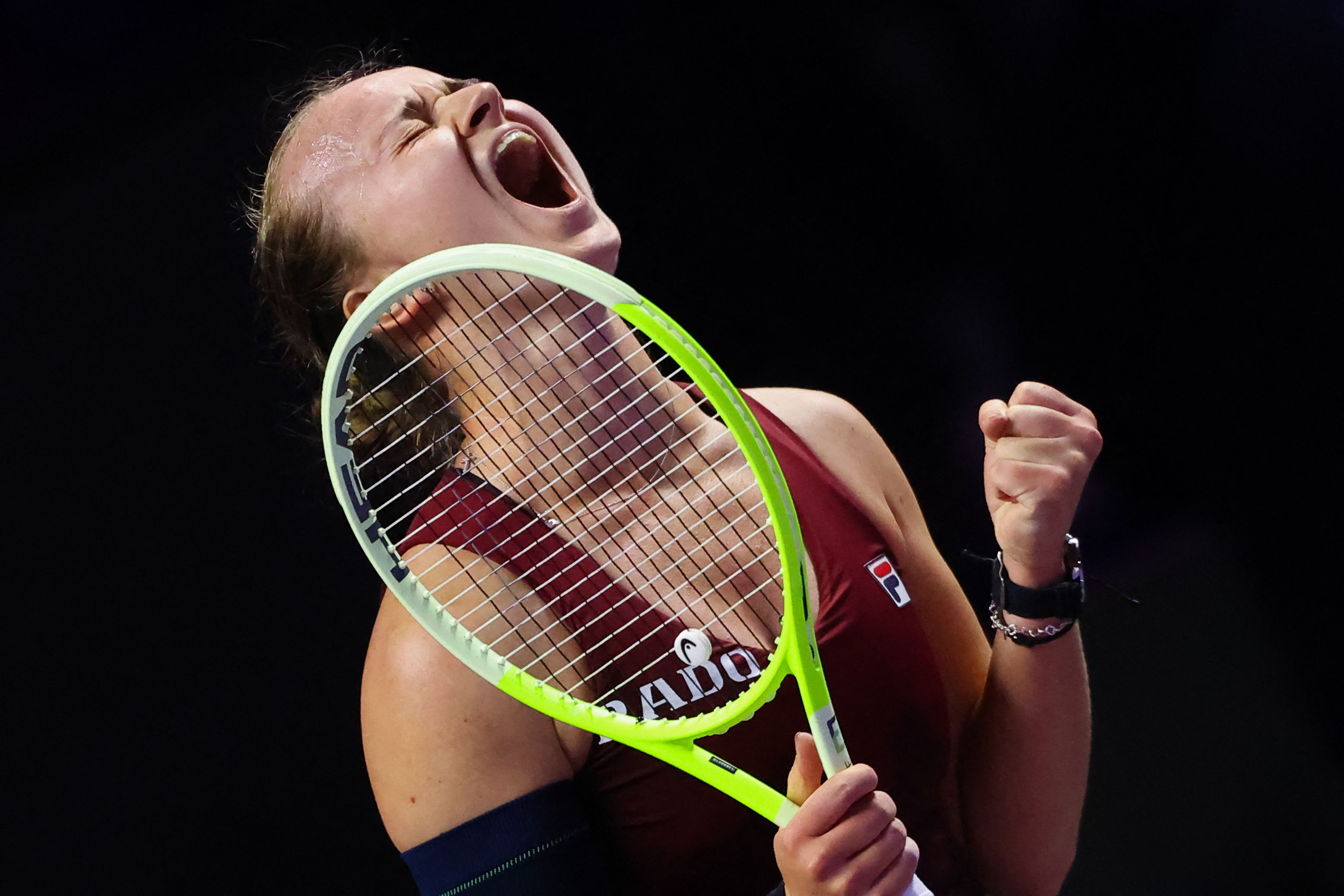 Ateny. Maria Sakkari zatrzymana przez Barborę Krejczikovą