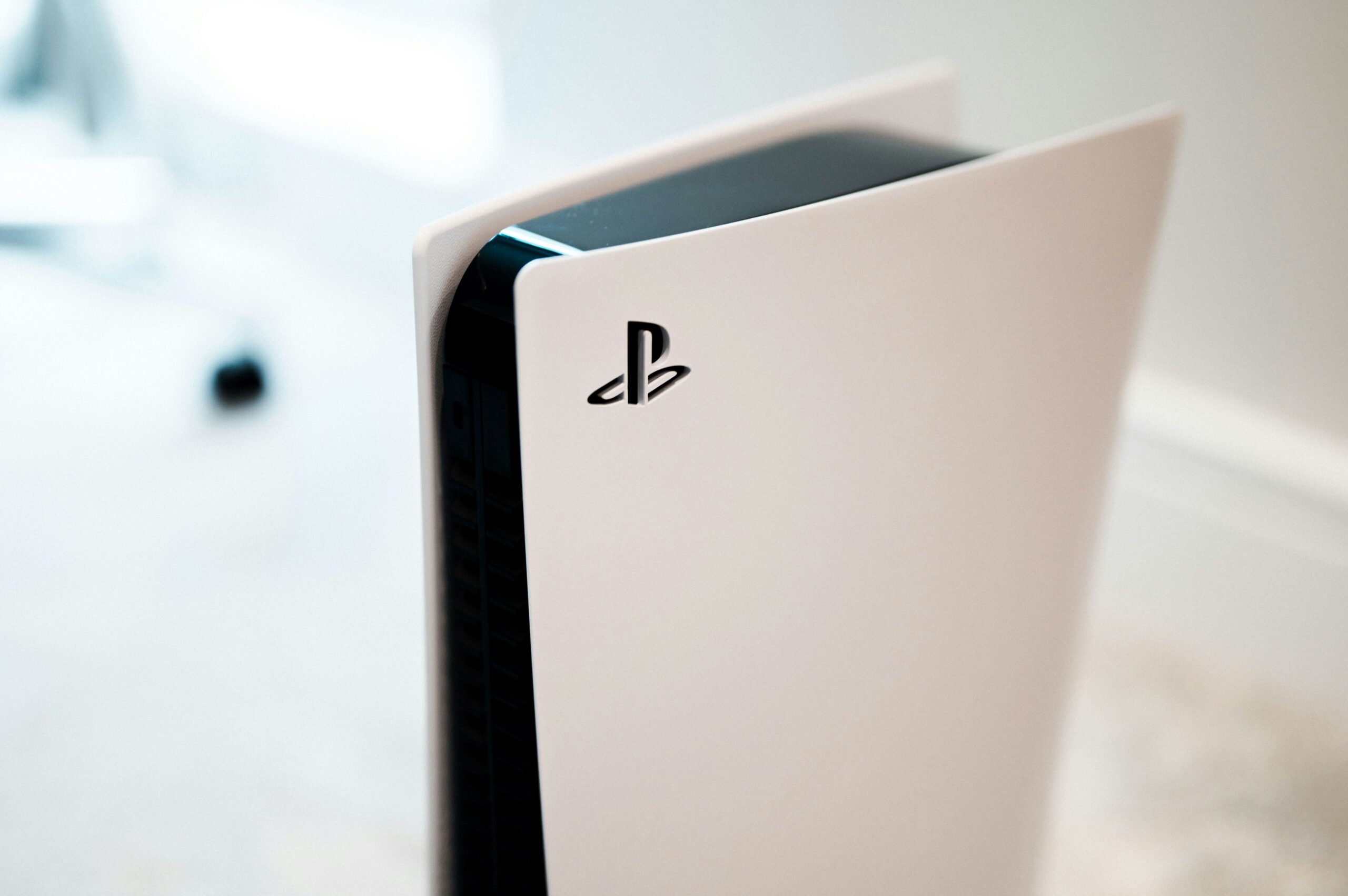 Najciekawsze gry na PS5 dla dzieci w Polsce: tytuły, kategorie wiekowe