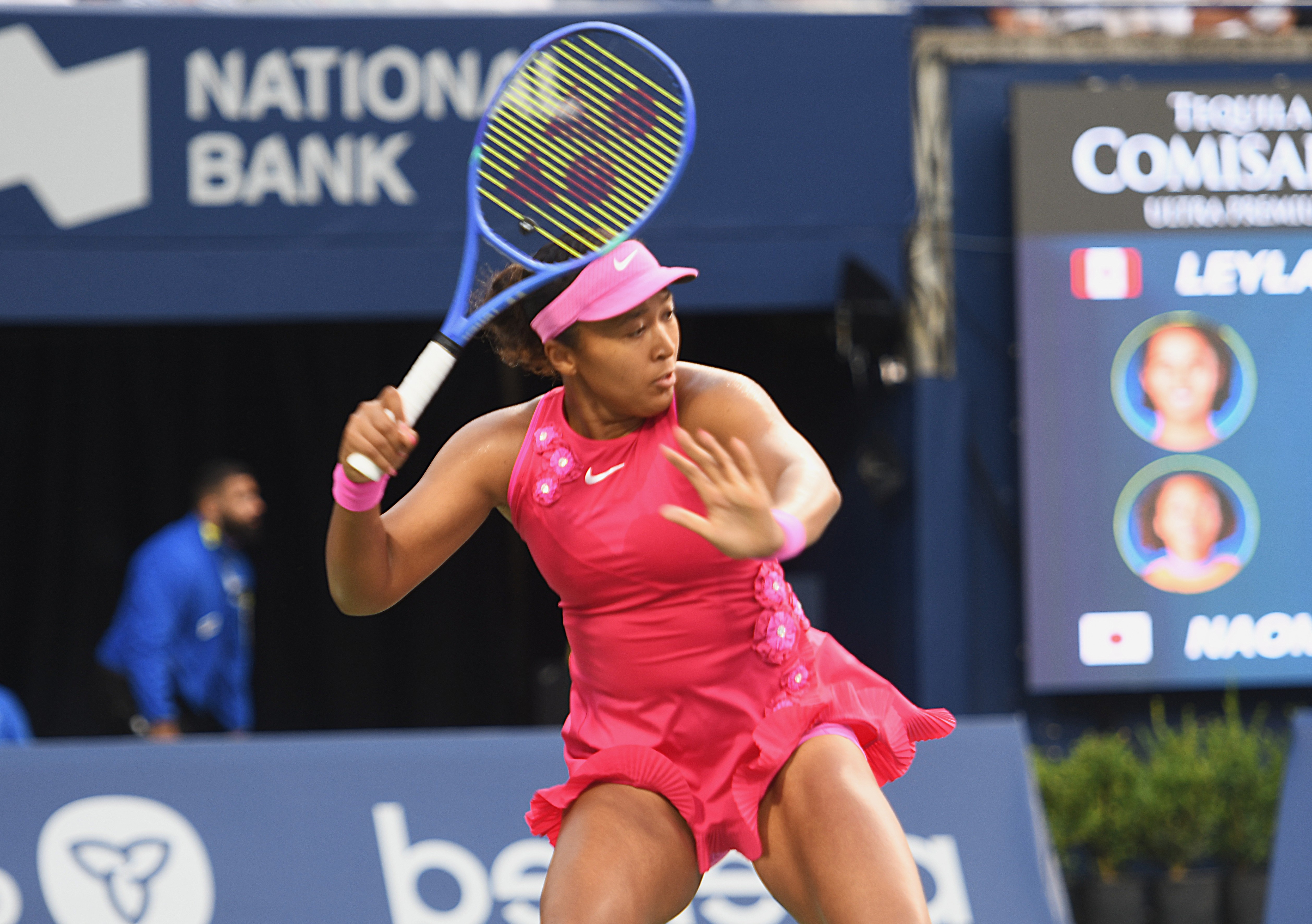 Korespondencja z Toronto. Osaka i Bencic grają dalej