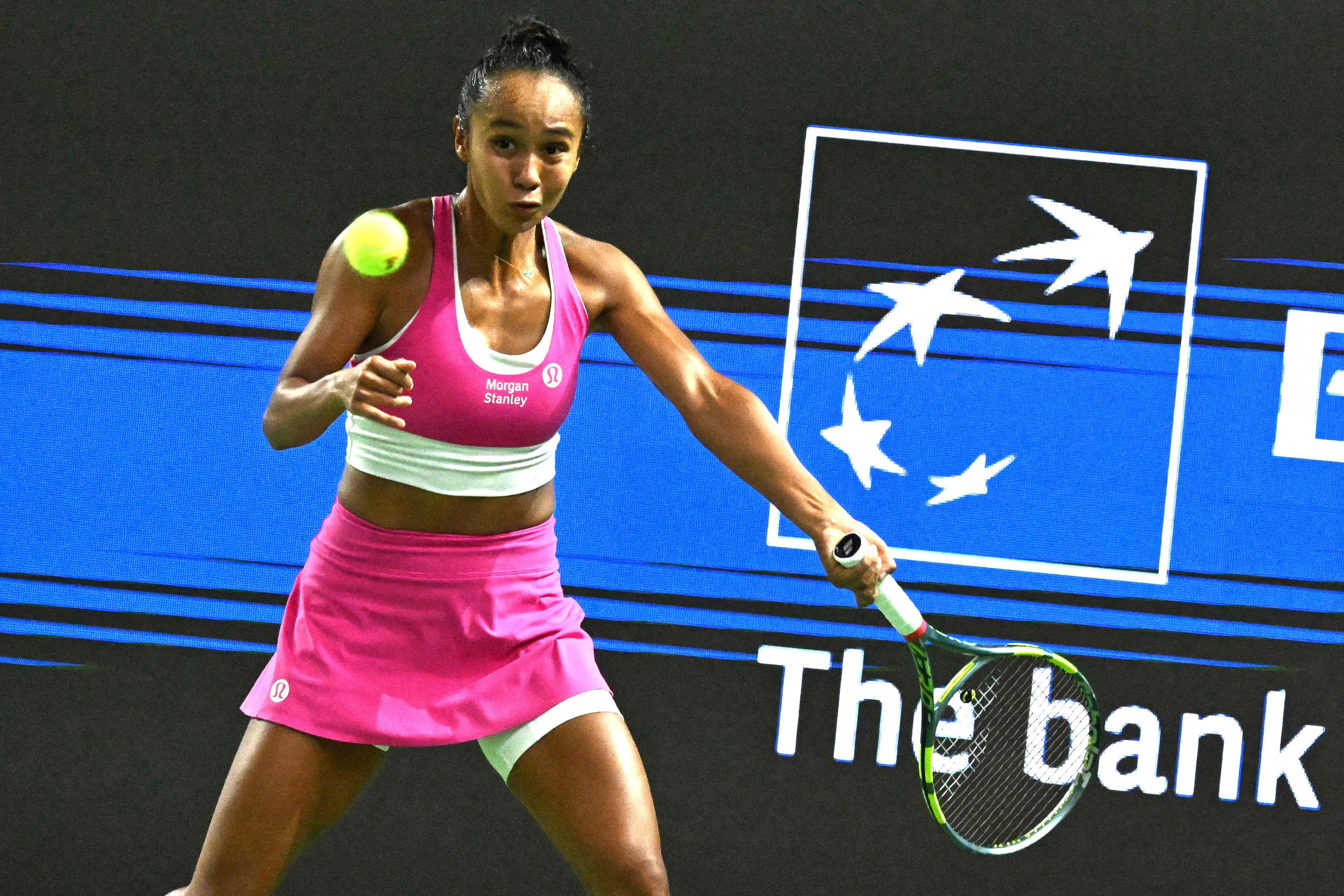 Singapur. Leylah Fernandez ponownie lepsza od Mirry Andriejewej